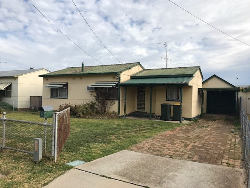 18 Mulyan Street, Cowra NSW 2794