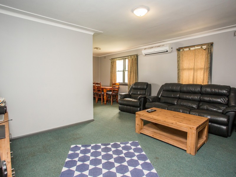 36 Logan Street, Cowra NSW 2794