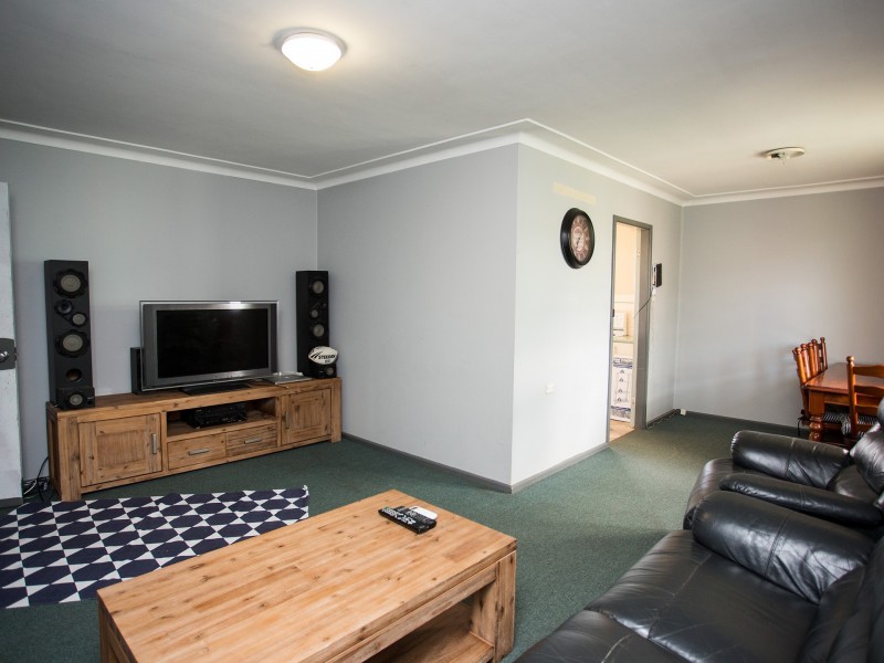 36 Logan Street, Cowra NSW 2794