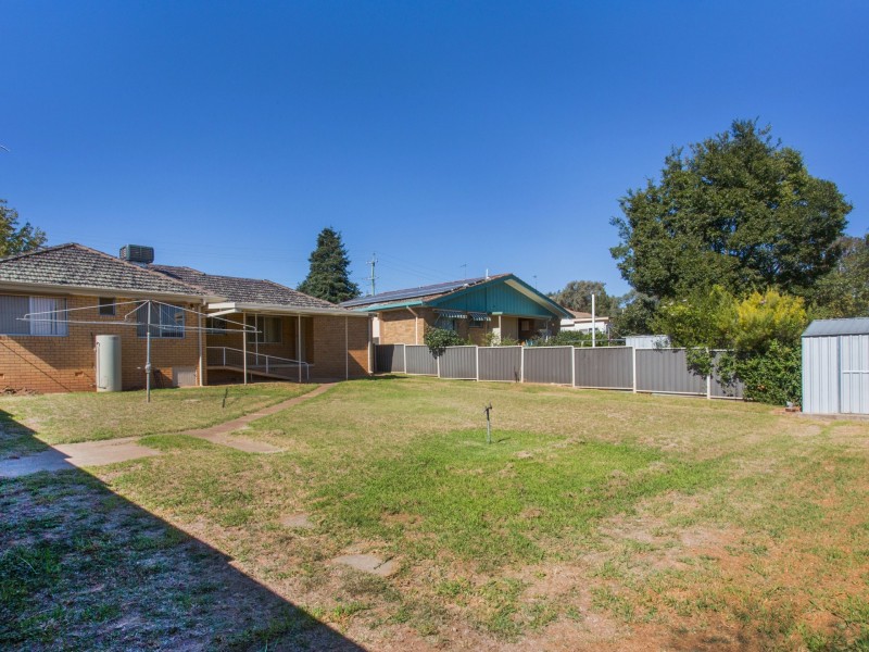 10 Kibbler Street, Cowra NSW 2794