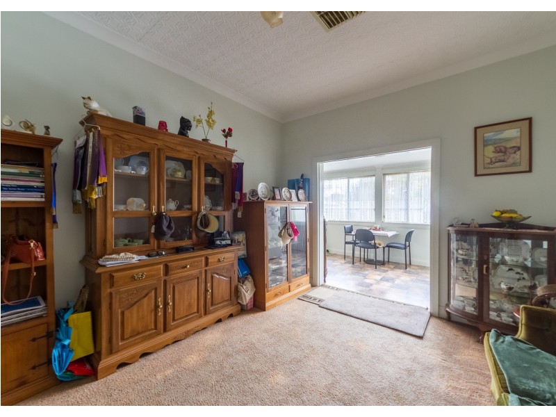 34 River Park Road, Cowra NSW 2794