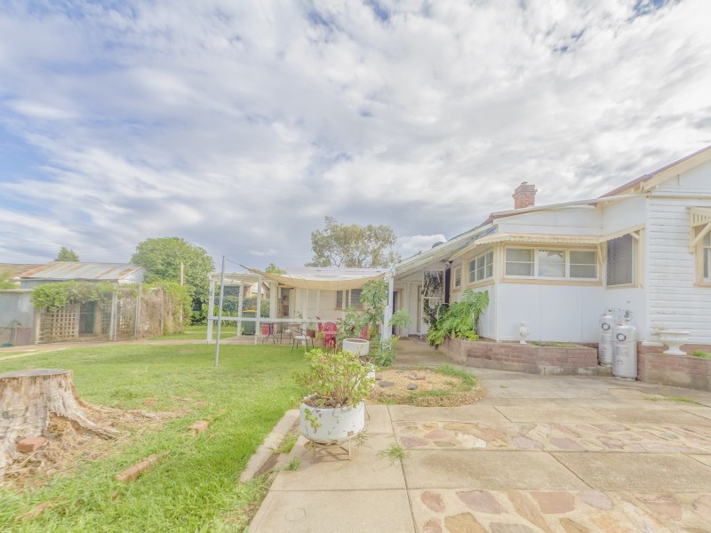 46 Redfern Street, Cowra NSW 2794