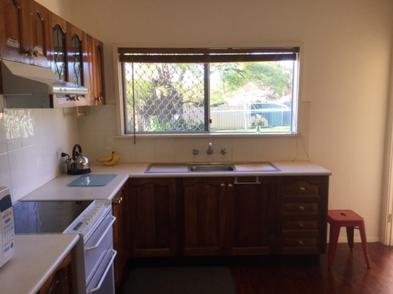 18 Pitt Street, Cowra NSW 2794