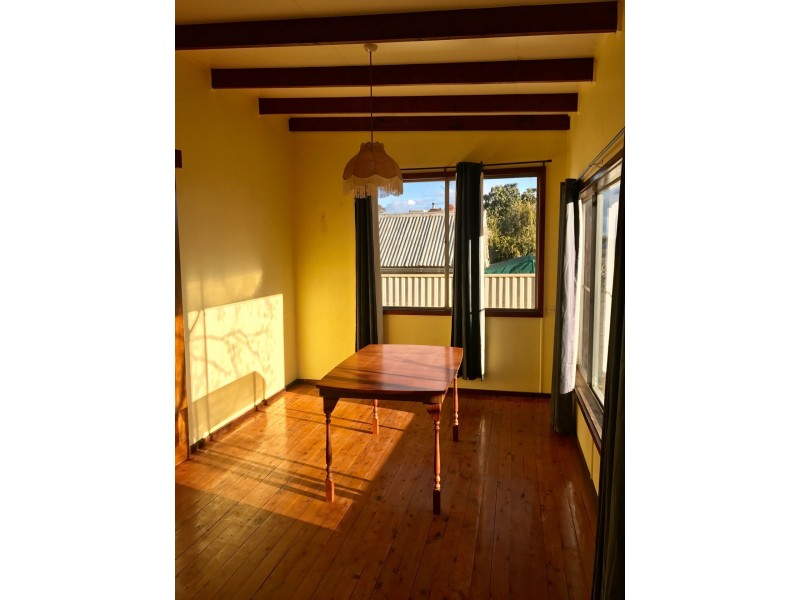 94 Darling Street, Cowra NSW 2794