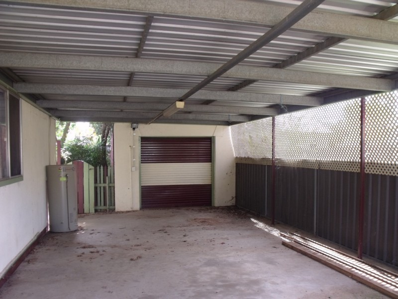 4 Sheahan Street, Cowra NSW 2794