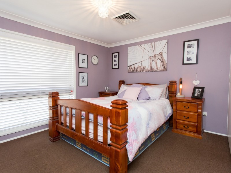 19 Hanna Street, Cowra NSW 2794