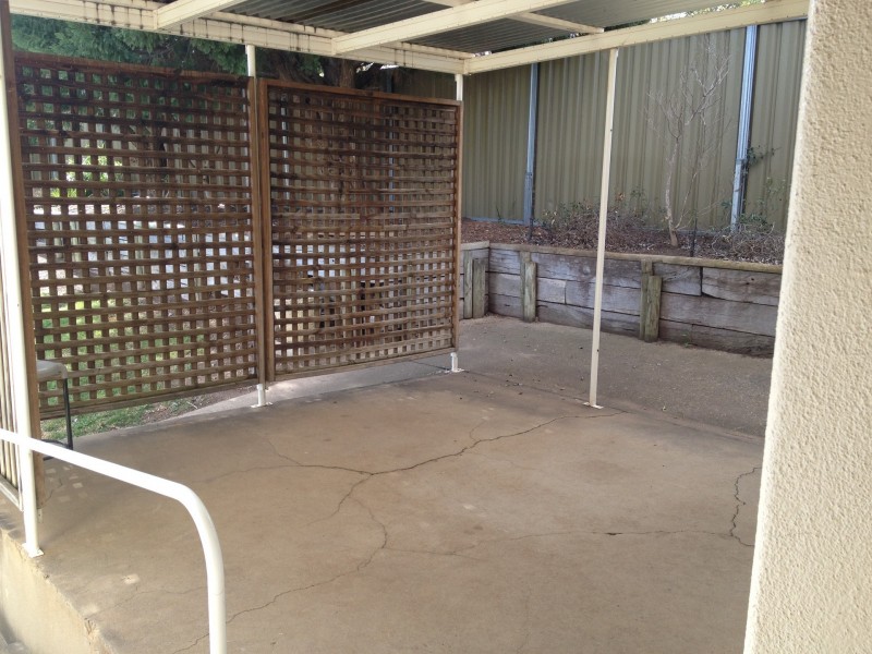 16 Lachlan Street, Cowra NSW 2794