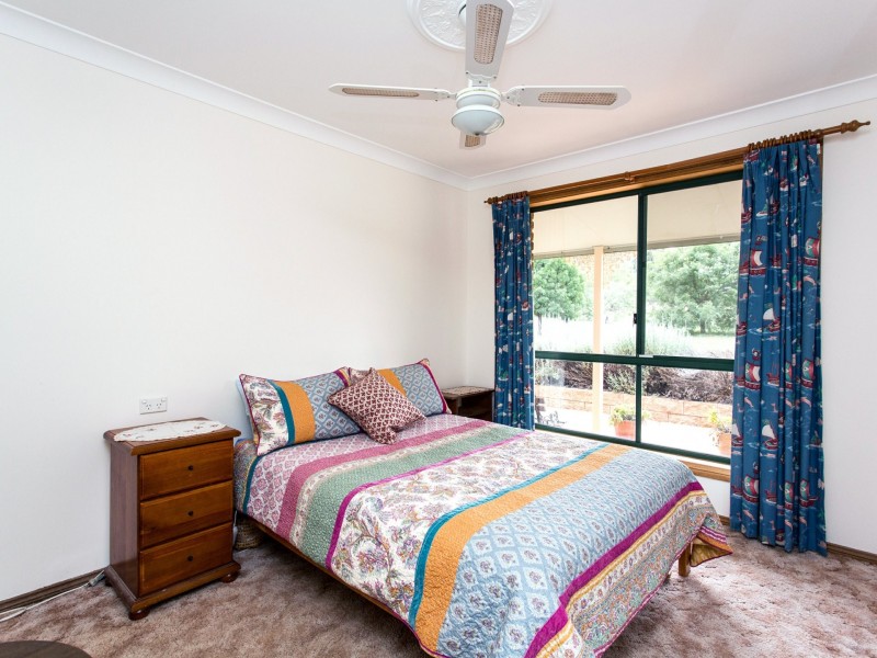 207 Porters Mount Road, Cowra NSW 2794