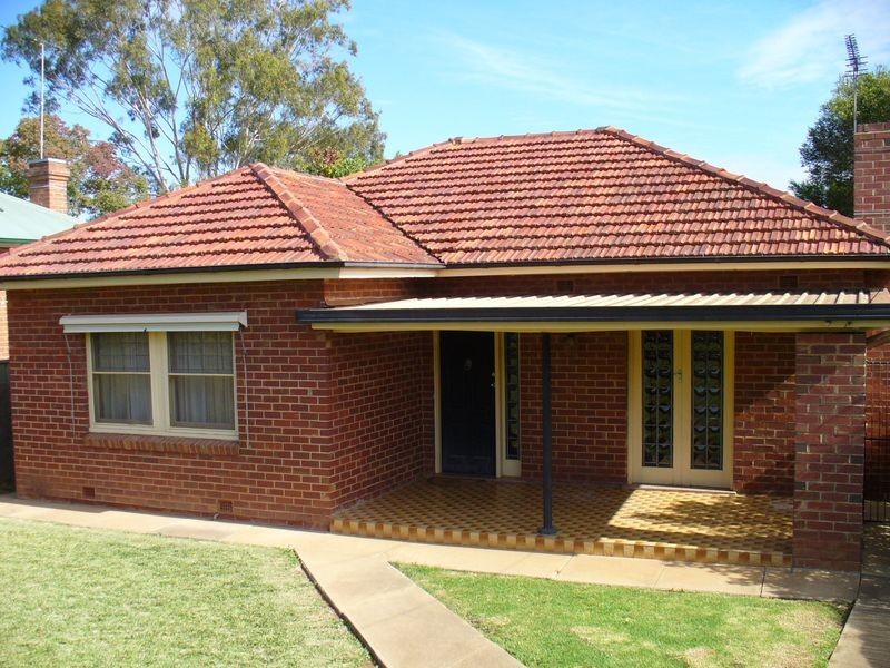 46 Lachlan Street, Cowra NSW 2794
