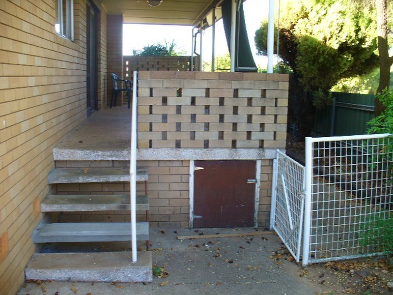 26 Comerford St, Cowra NSW 2794