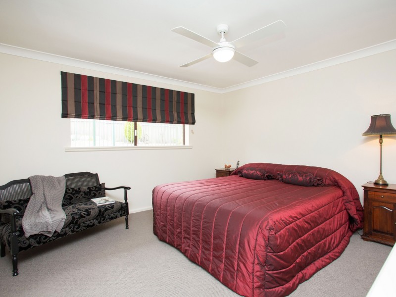 10 Allambie Place, Cowra NSW 2794