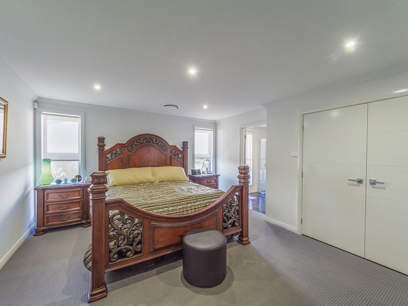 4 Vineyard Drive, Cowra NSW 2794