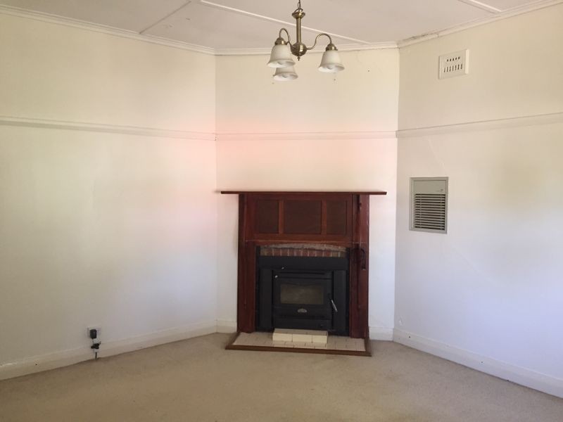 34 Coota Street, Cowra NSW 2794