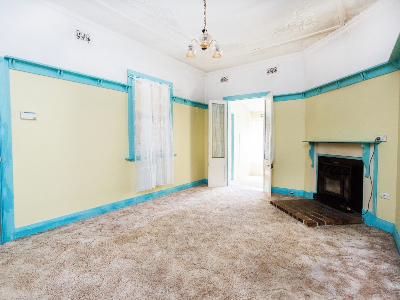 64 Macquarie Street, Cowra NSW 2794