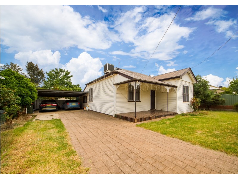 34 Victor Street, Cowra NSW 2794