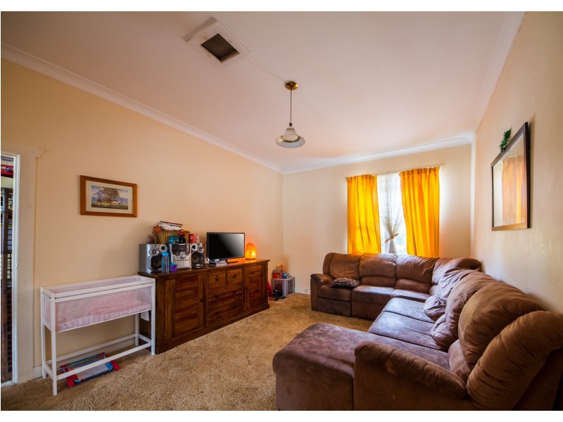 34 Victor Street, Cowra NSW 2794