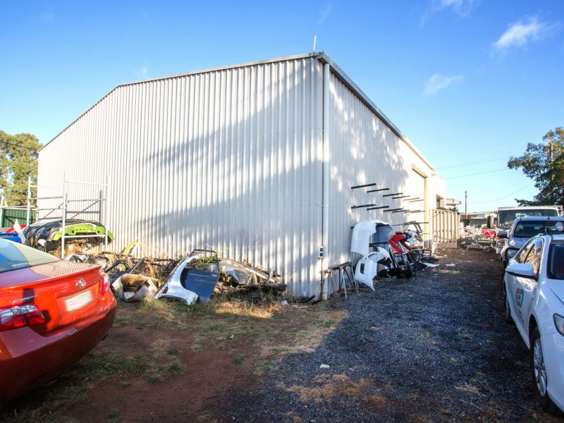 60-62 Young Road, Cowra NSW 2794