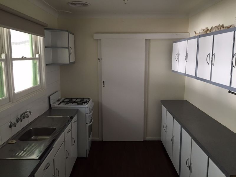 34 Fitzroy Avenue, Cowra NSW 2794