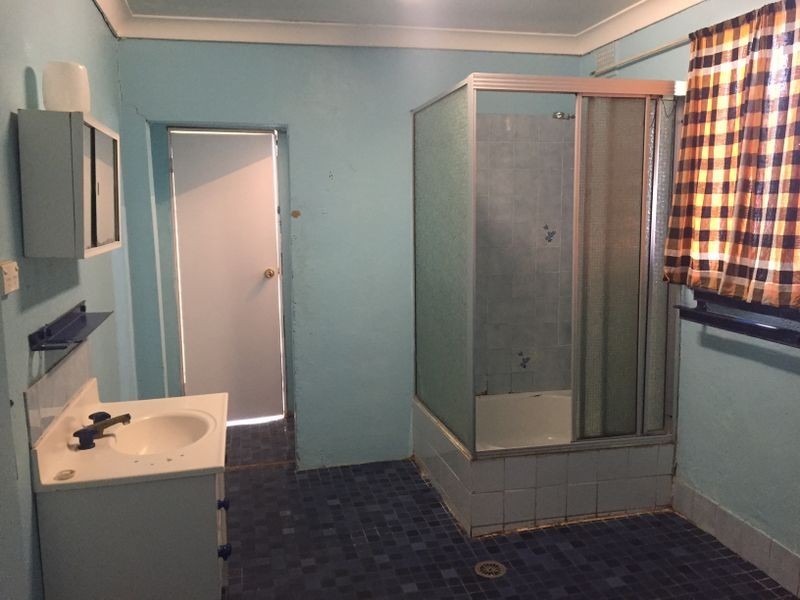 10 Coota Street, Cowra NSW 2794