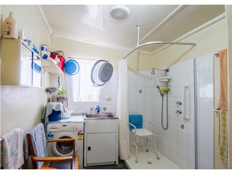 64 Redfern Street, Cowra NSW 2794