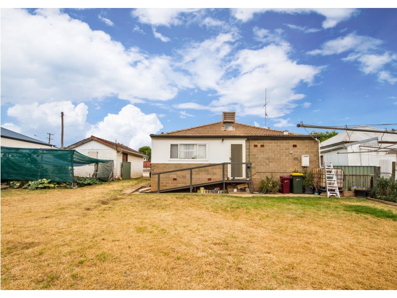 64 Redfern Street, Cowra NSW 2794