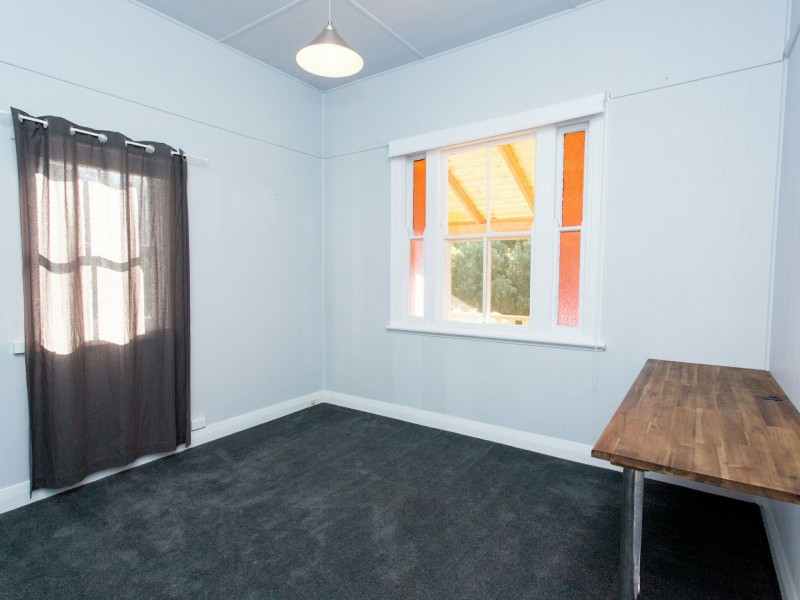 34 Lynch Street, Cowra NSW 2794