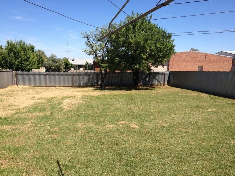 14 Wellington Street, Cowra NSW 2794