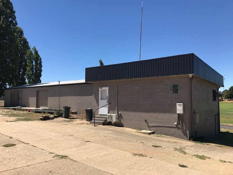 5 Nangar Street, Cowra NSW 2794