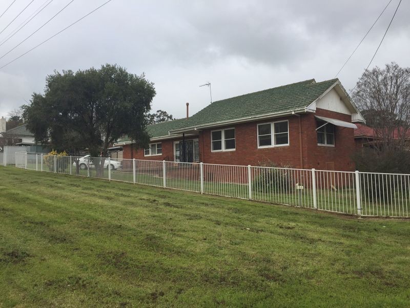 53 Lachlan Street, Cowra NSW 2794