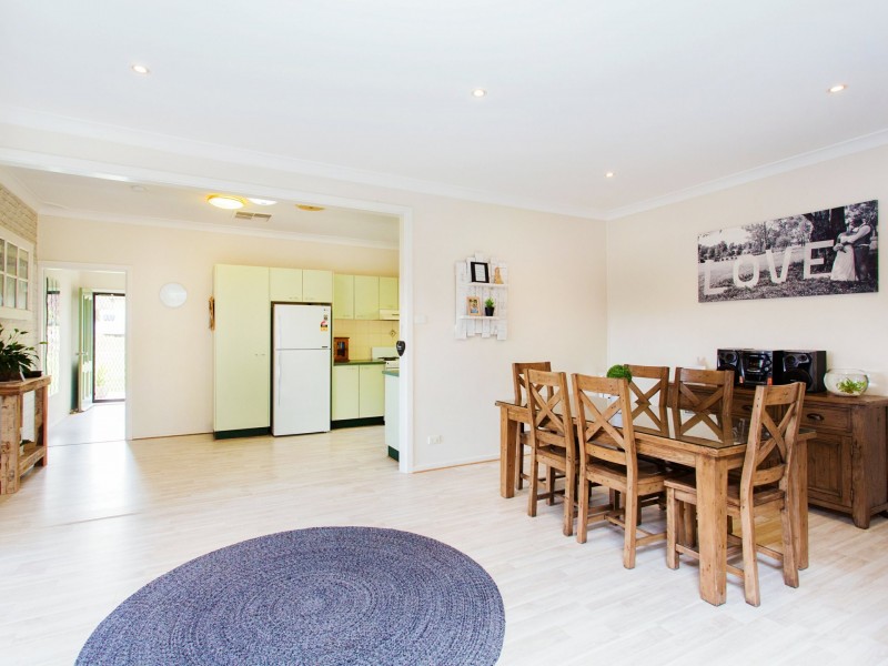 98 Lachlan Street, Cowra NSW 2794