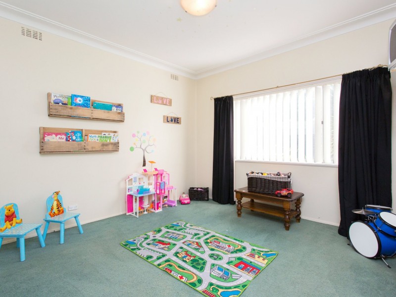 98 Lachlan Street, Cowra NSW 2794