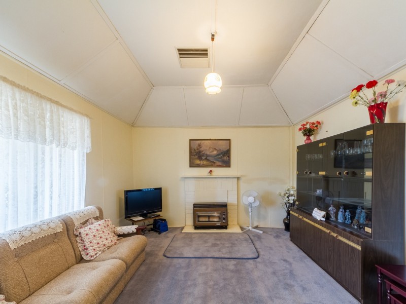 11 Smith Street, Cowra NSW 2794