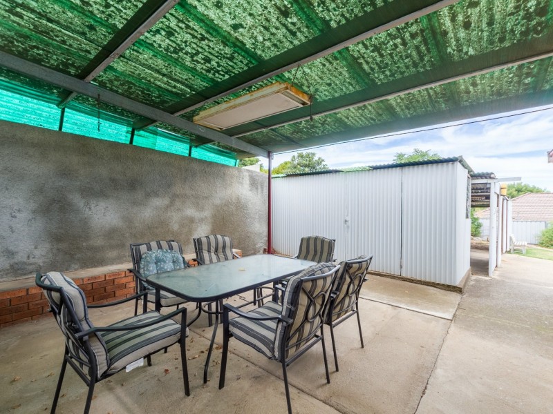 11 Smith Street, Cowra NSW 2794