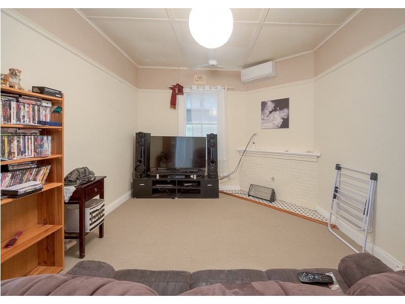 46 Vaux Street, Cowra NSW 2794