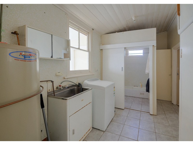 46 Vaux Street, Cowra NSW 2794