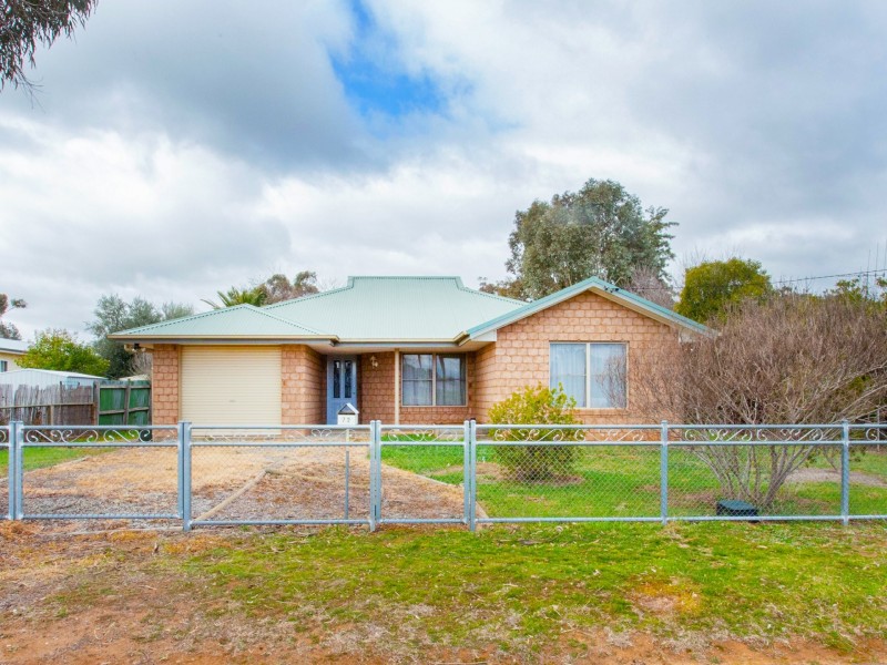 72 Tilga Street, Canowindra NSW 2804