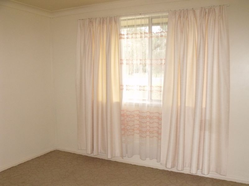 49 Dowell Street, Cowra NSW 2794