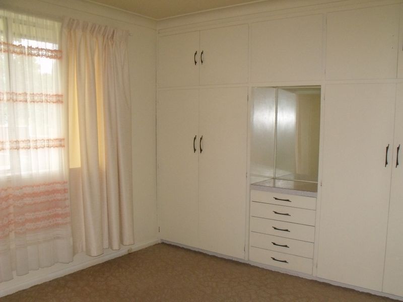 49 Dowell Street, Cowra NSW 2794