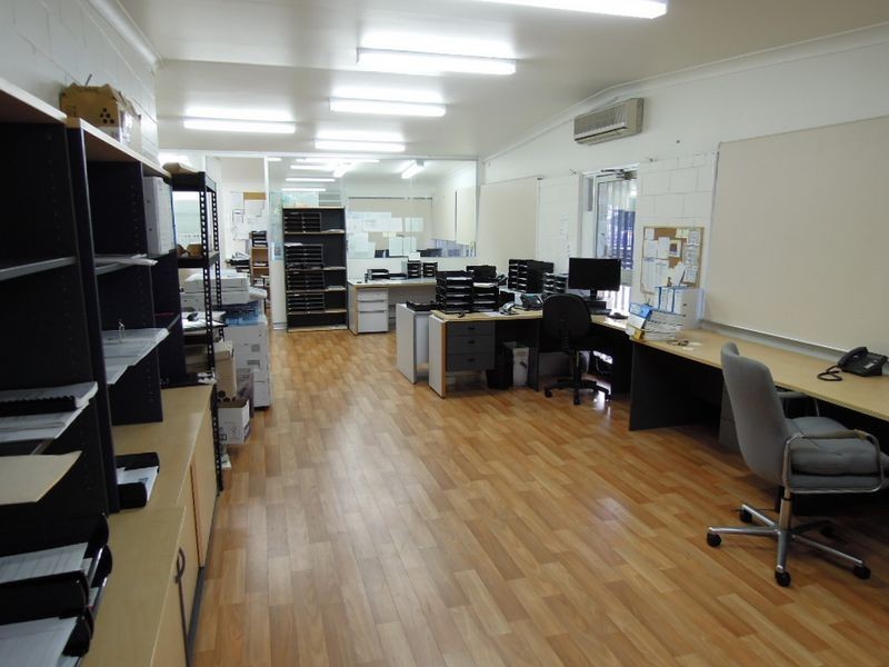 43 Garema Circuit, Kingsgrove NSW 2208