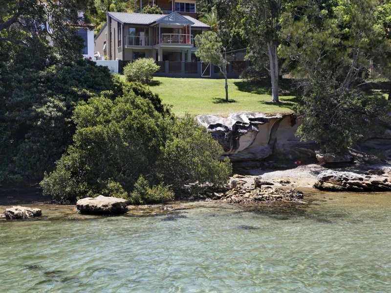 2 Bareena Street, Lilli Pilli NSW 2229