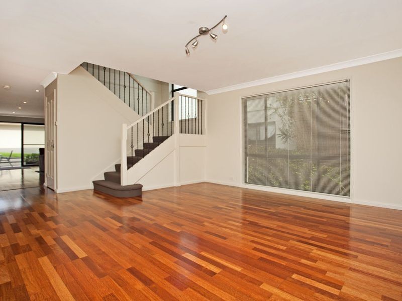 10 Sturt Road, Woolooware NSW 2230