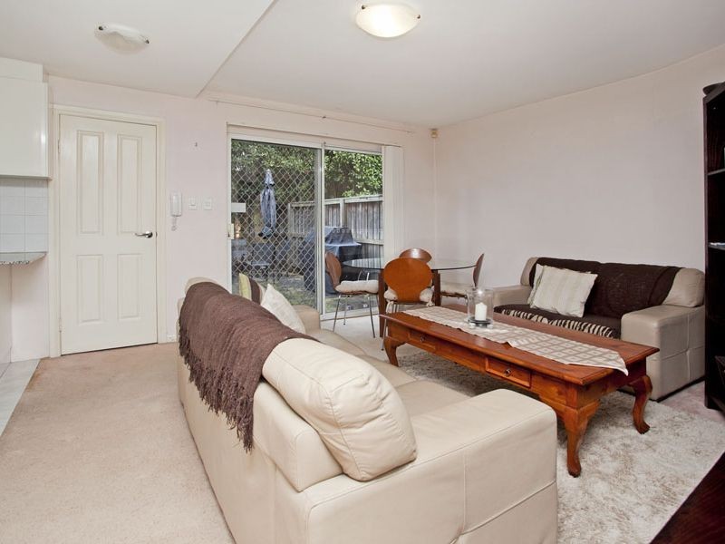 9/2 Mowbray Street, Sylvania NSW 2224