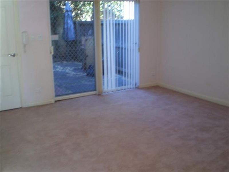 9/2 Mowbray Street, Sylvania NSW 2224