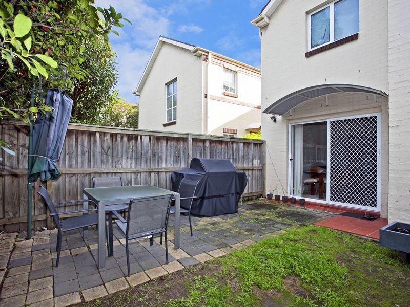 9/2 Mowbray Street, Sylvania NSW 2224