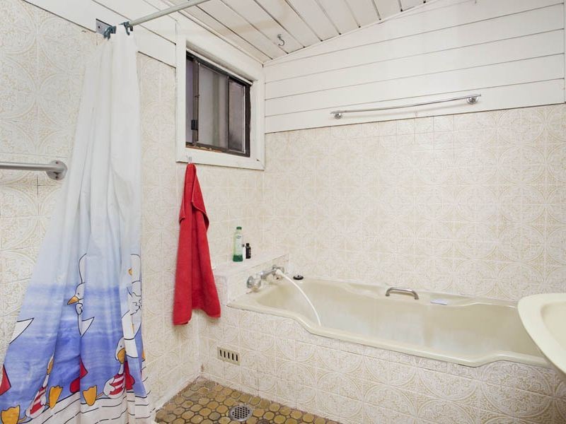 46 Linden Street, Sutherland NSW 2232