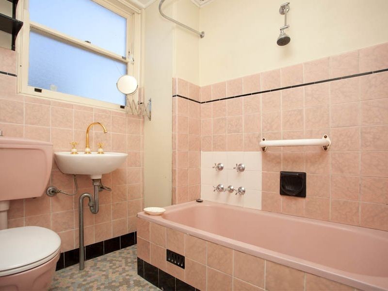 1/4 Swan Street, Woolooware NSW 2230