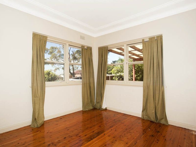 36 Cooleen Street, Blakehurst NSW 2221