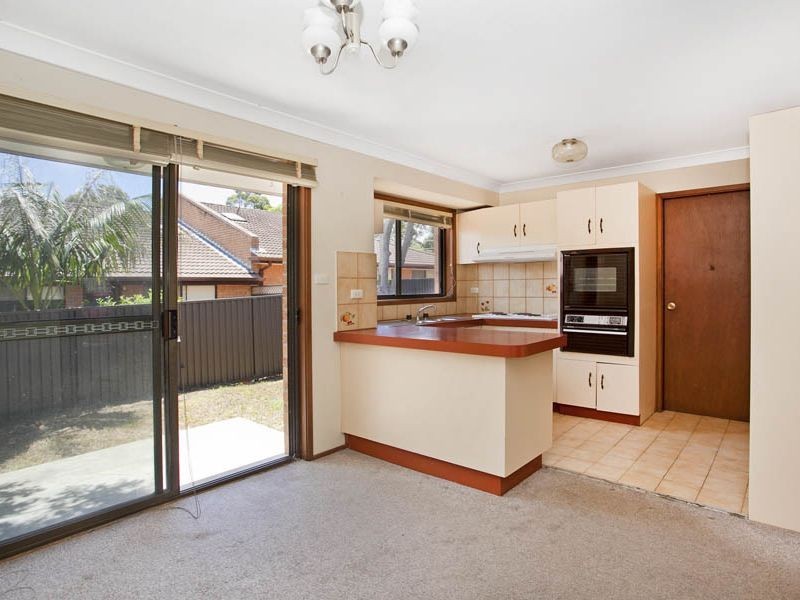 2/12 Pembroke Street, Sylvania NSW 2224