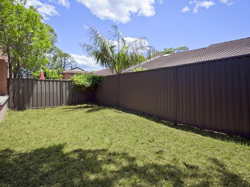 2/12 Pembroke Street, Sylvania NSW 2224