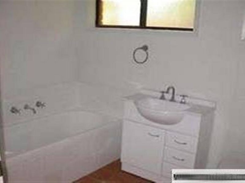 29 BROOKE STREET, Engadine NSW 2233